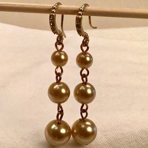 *SALE* Golden Pearl Earrings